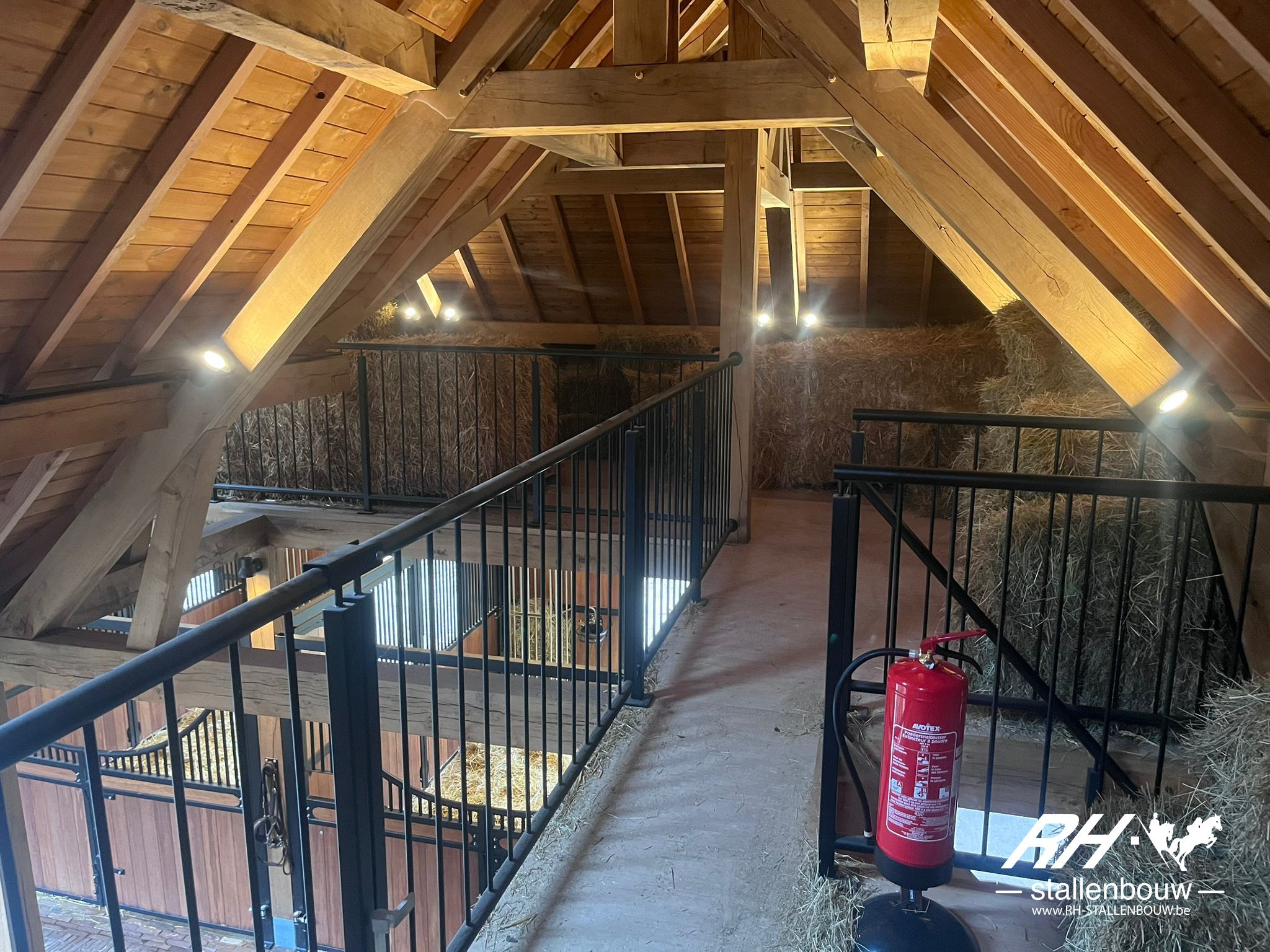 Volledig opendraaibare voor & zijwanden - afbeelding 1